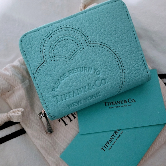 Tiffany & Co. Blue Leather Zip Wallet  New With Tags - Picture 2 of 5